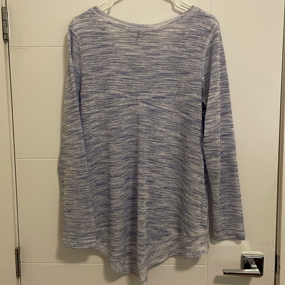 Akemi + Kin (Anthro) Ezri Asymmetrical Space Dye Lightweight Tunic Top - Picture 5 of 8